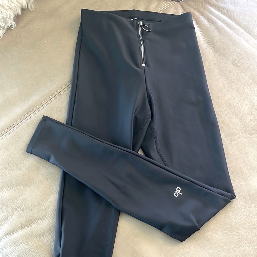 Alo leggings wirh zipper
